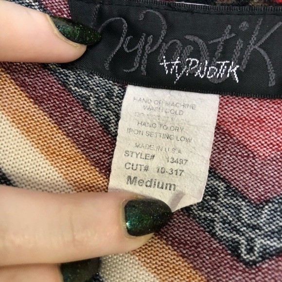 Cute Patterned Cut Out Body Con Dress - Picture 4 of 5